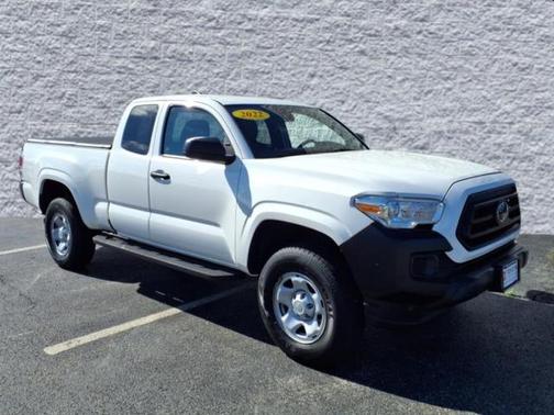 2022 Toyota Tacoma SR