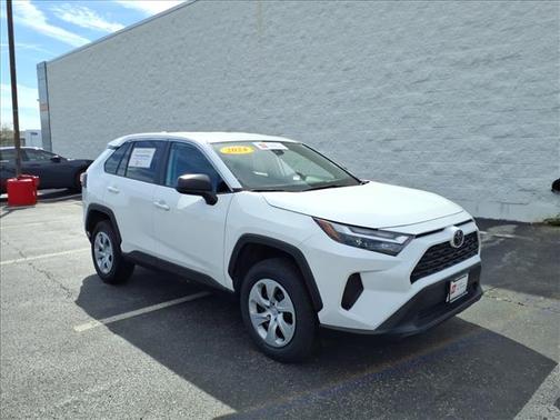 2024 Toyota RAV4 LE