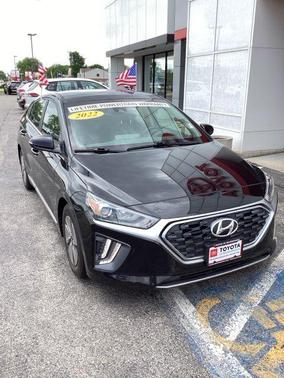 Black Noir Pearl 2022 Hyundai IONIQ Hybrid SE