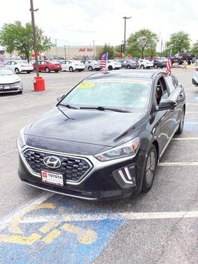 Black Noir Pearl 2022 Hyundai IONIQ Hybrid SE