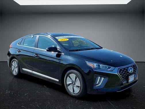 Black Noir Pearl 2022 Hyundai IONIQ Hybrid SE