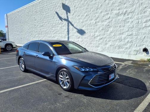 2022 Toyota Avalon XLE