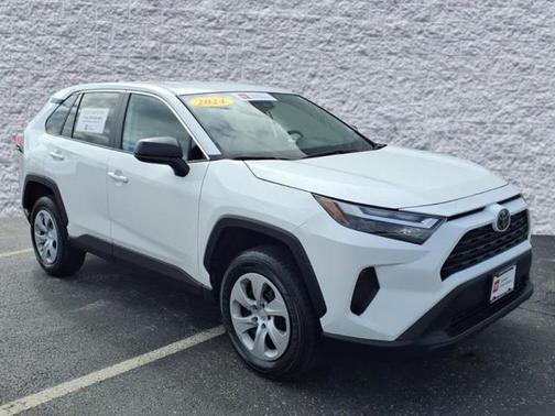 2024 Toyota RAV4 LE