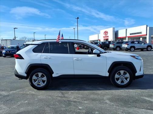 2024 Toyota RAV4 Hybrid XLE