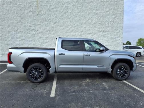 2025 Toyota Tundra Platinum