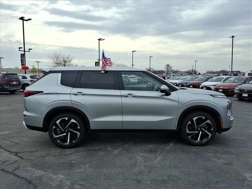 2024 Mitsubishi Outlander SE 2.5 2WD