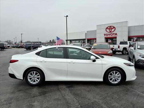 Underground 2025 Toyota Camry LE