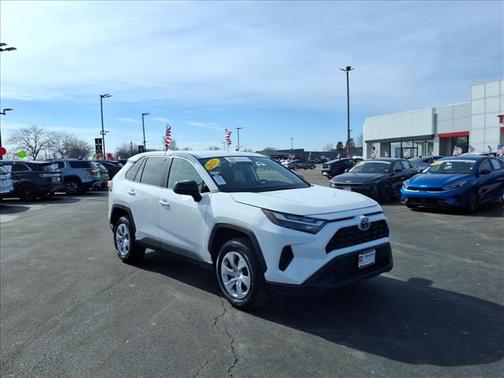 2025 Toyota RAV4 LE