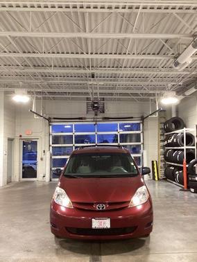 2010 Toyota Sienna LE