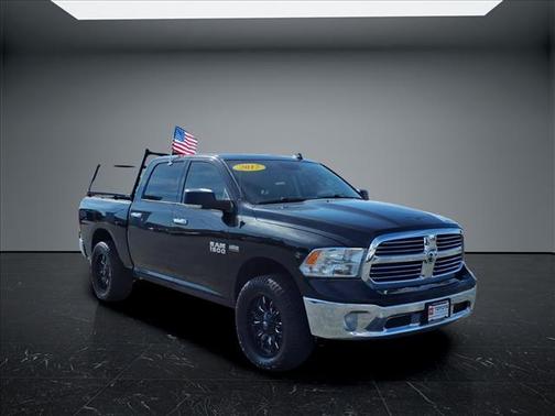 Brilliant Black Crystal Pearlcoat 2017 RAM 1500 Big Horn