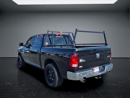 Brilliant Black Crystal Pearlcoat 2017 RAM 1500 Big Horn