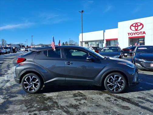 2021 Toyota C-HR XLE