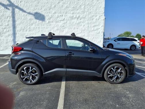2021 Toyota C-HR XLE