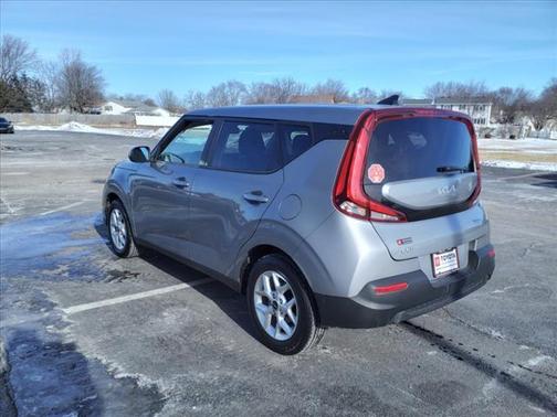 Steel Gray 2022 Kia Soul LX