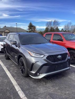 2024 Toyota Highlander XSE