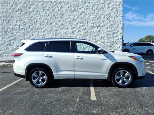 2016 Toyota Highlander Hybrid Base