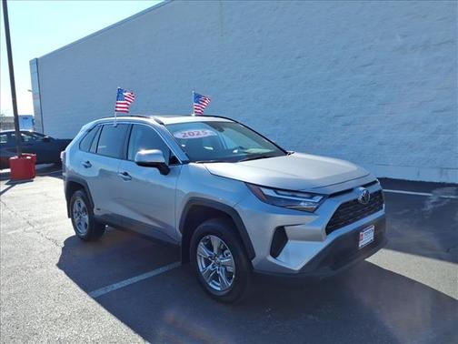 2025 Toyota RAV4 Hybrid XLE