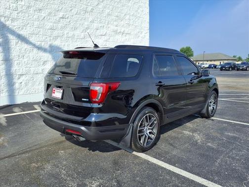 2018 Ford Explorer Sport