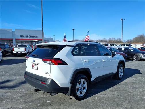 2020 Toyota RAV4 Hybrid XLE