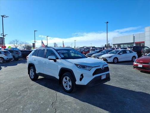 2020 Toyota RAV4 Hybrid XLE