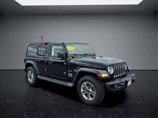 Black Clearcoat 2020 Jeep Wrangler Unlimited Sahara