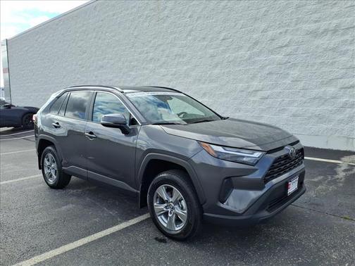 2025 Toyota RAV4 Hybrid XLE