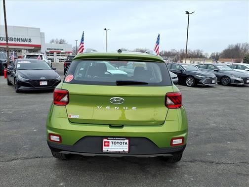 2023 Hyundai VENUE SEL