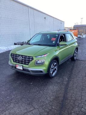 2023 Hyundai VENUE SEL