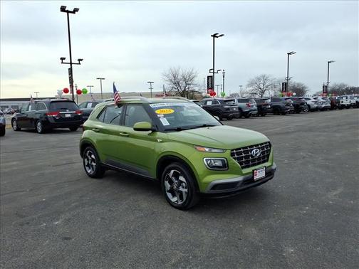 2023 Hyundai VENUE SEL