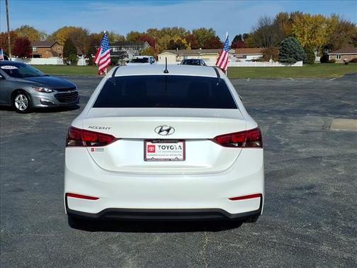 2020 Hyundai Accent SE