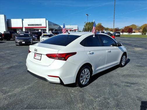2020 Hyundai Accent SE
