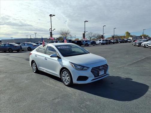 2020 Hyundai Accent SE