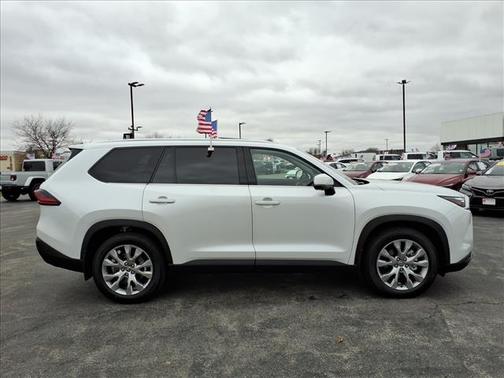 2026 Toyota Highlander Hybrid Base