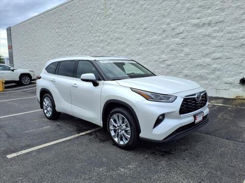 2025 Toyota Highlander Limited
