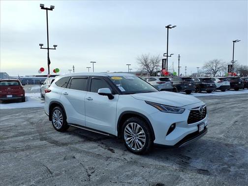 2023 Toyota Highlander Platinum