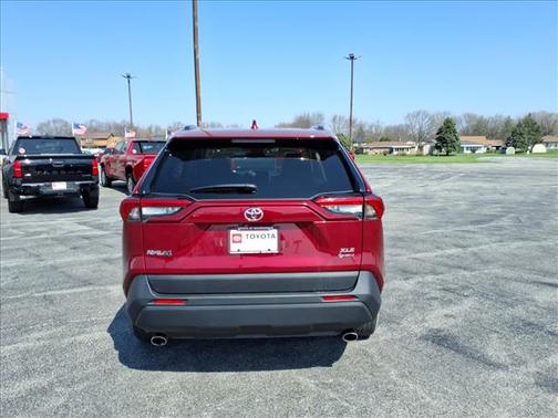 2025 Toyota RAV4 Hybrid XLE