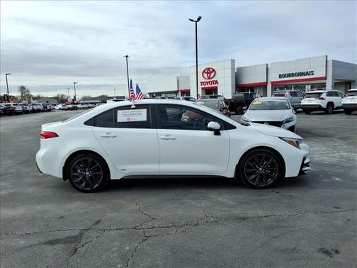 2024 Toyota Corolla Hybrid SE