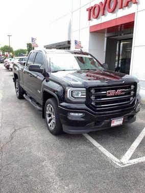 Onyx Black 2017 GMC Sierra 1500 SLT