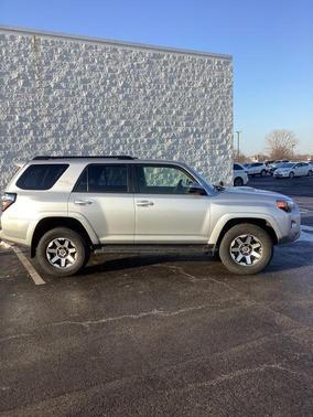 2024 Toyota 4Runner TRD Off Road