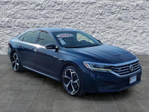 2020 Volkswagen Passat 2.0T R-Line
