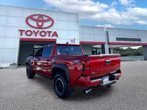03u5 2026 Toyota Tacoma Hybrid TRD Off Road