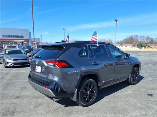 2023 Toyota RAV4 Hybrid SE