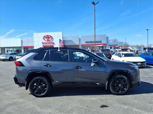 2023 Toyota RAV4 Hybrid SE
