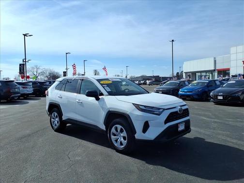 2025 Toyota RAV4 LE
