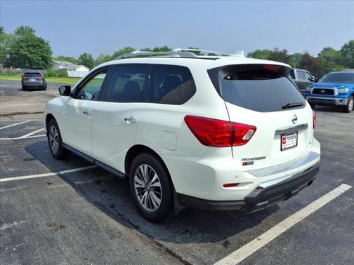 2020 Nissan Pathfinder S 4WD