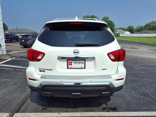 2020 Nissan Pathfinder S 4WD