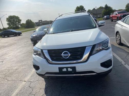 2020 Nissan Pathfinder S 4WD
