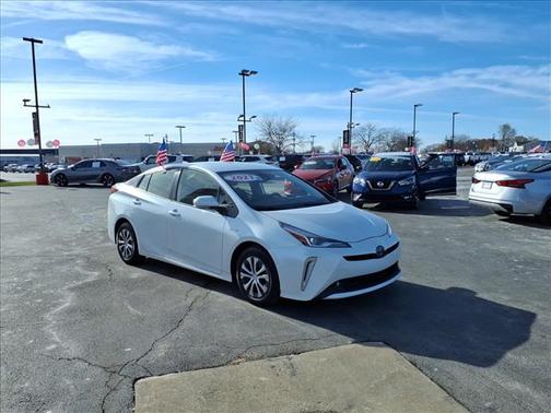 2021 Toyota Prius LE