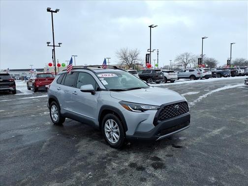 2024 Toyota Corolla Cross LE