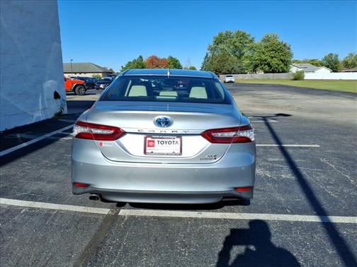 2018 Toyota Camry Hybrid XLE